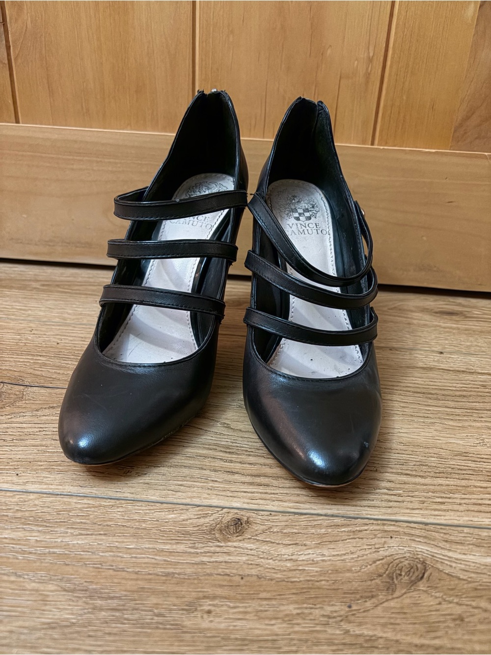Vince Camuto Black Triple-Strap Pointed Pump